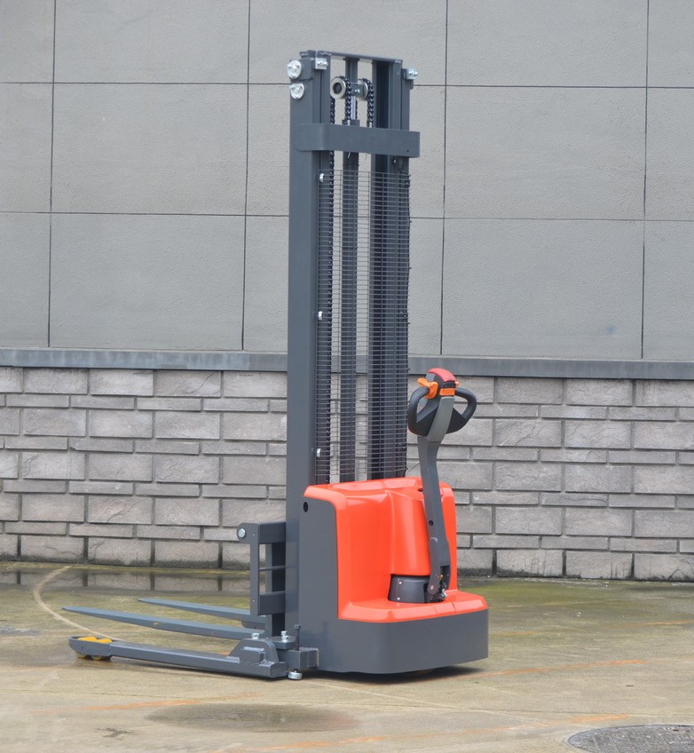 1.3T Electric Walkie Stacker (CDD13J-K) - Image 3
