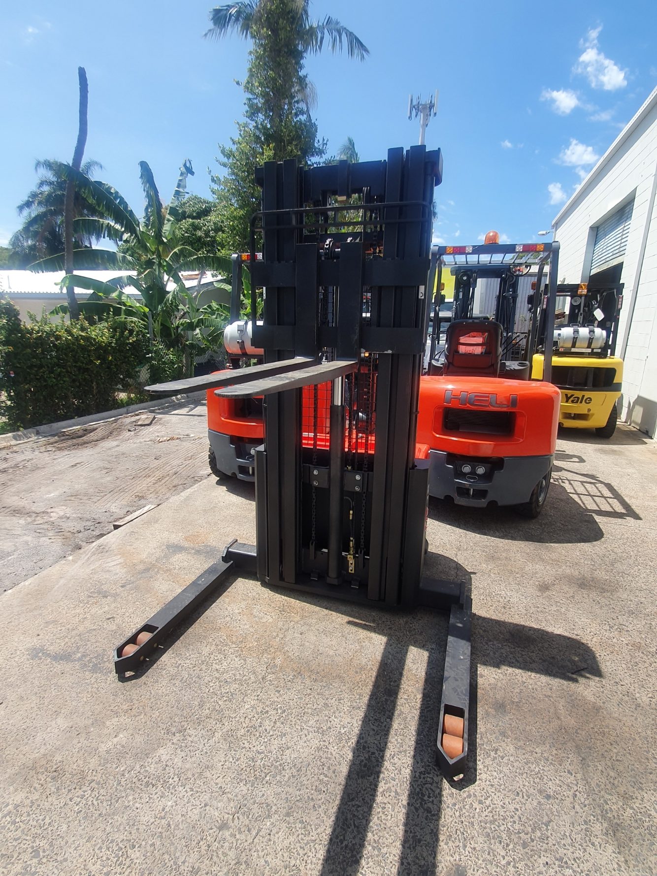 1.6T Walkie Stacker Electric Pallet Jack (CTDD16-960) - Image 3