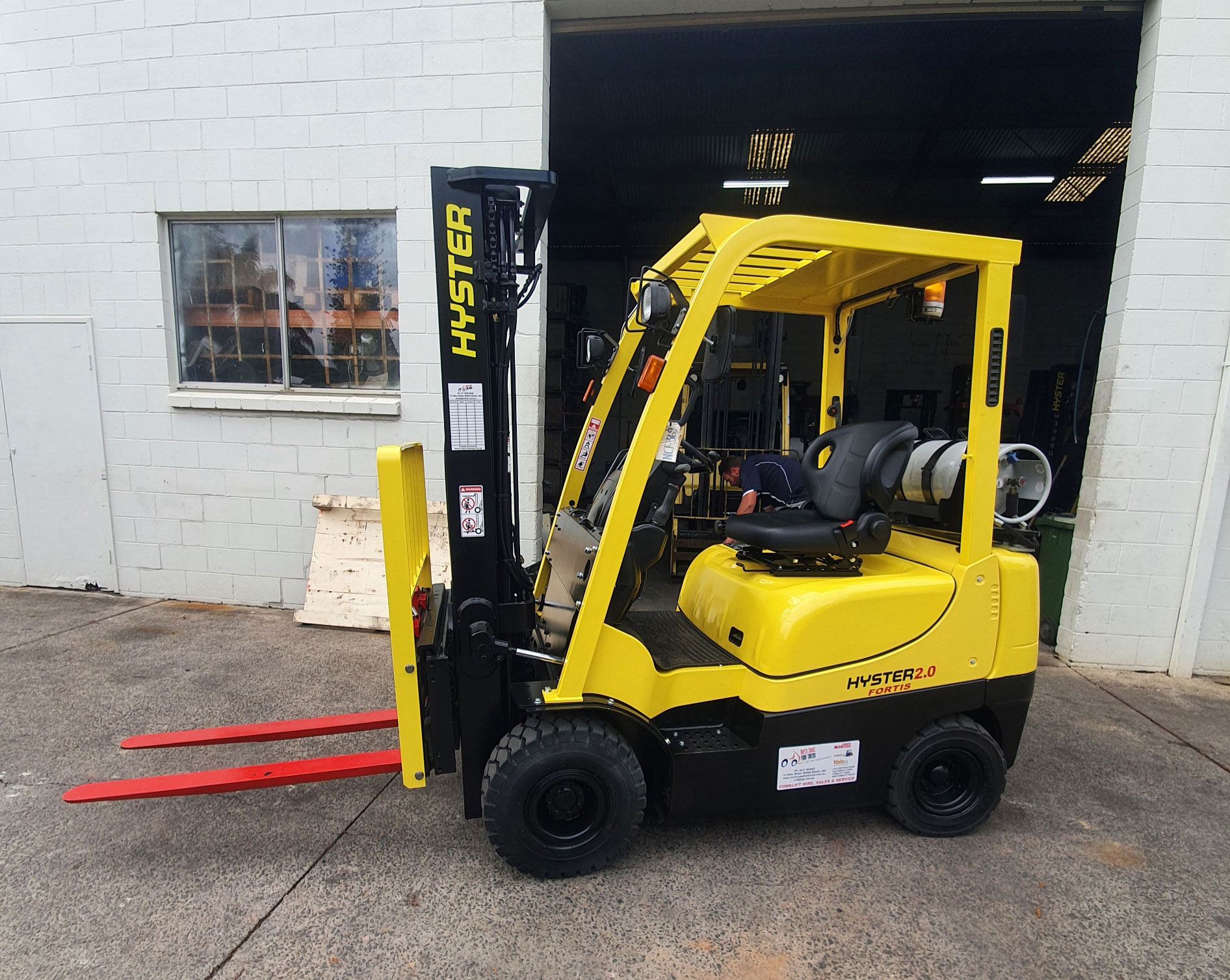 Used Hyster Forklift 2T Model H2.0TXS
