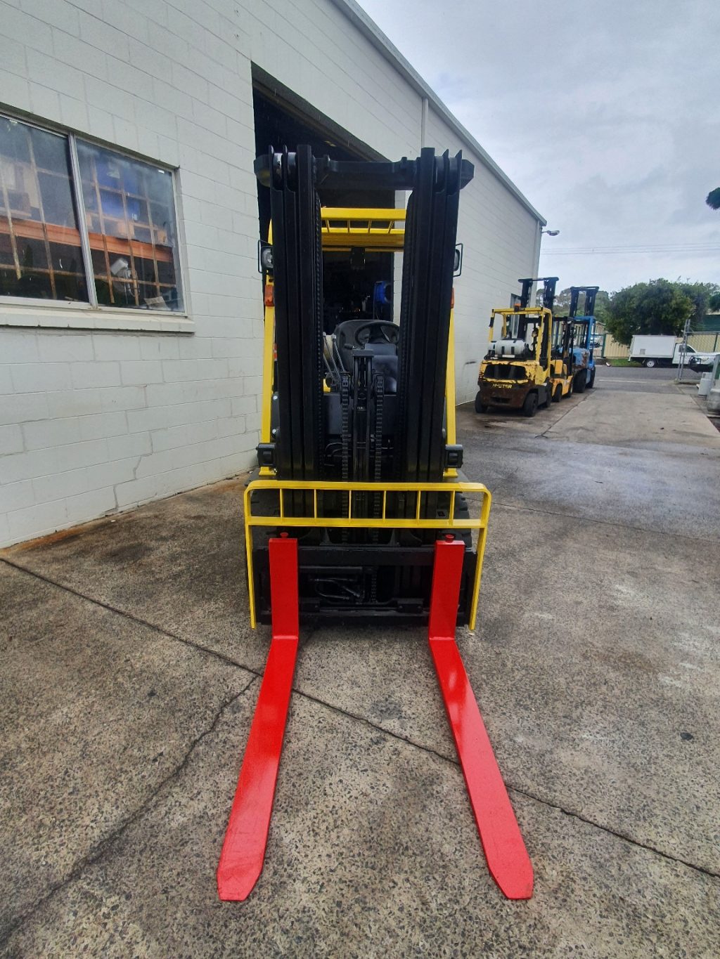 Used Hyster Forklift - H2.5TX - Image 3