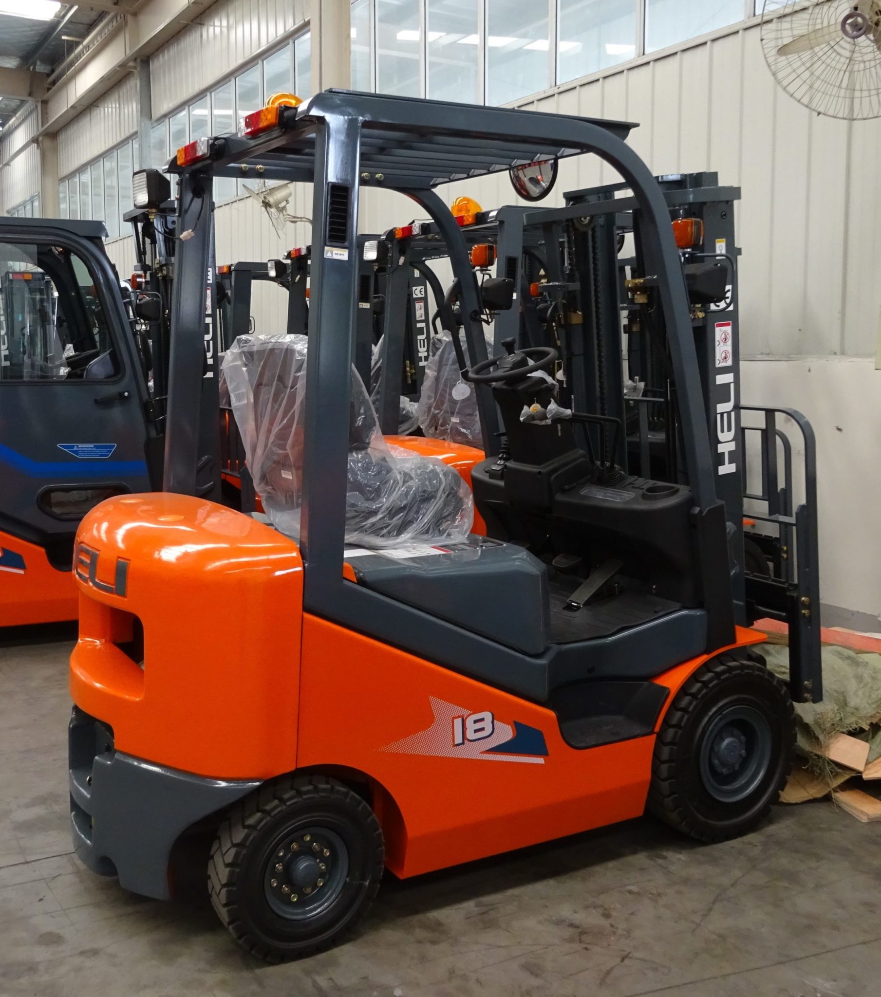 Heli H3 Series 1-1.8T Dual fuel or LPG Forklift